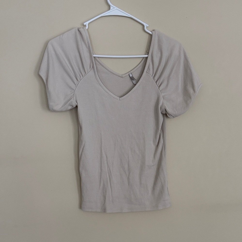 BKE Light Tan V-Neck Blouse